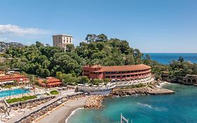 Monte-Carlo Beach Hotel